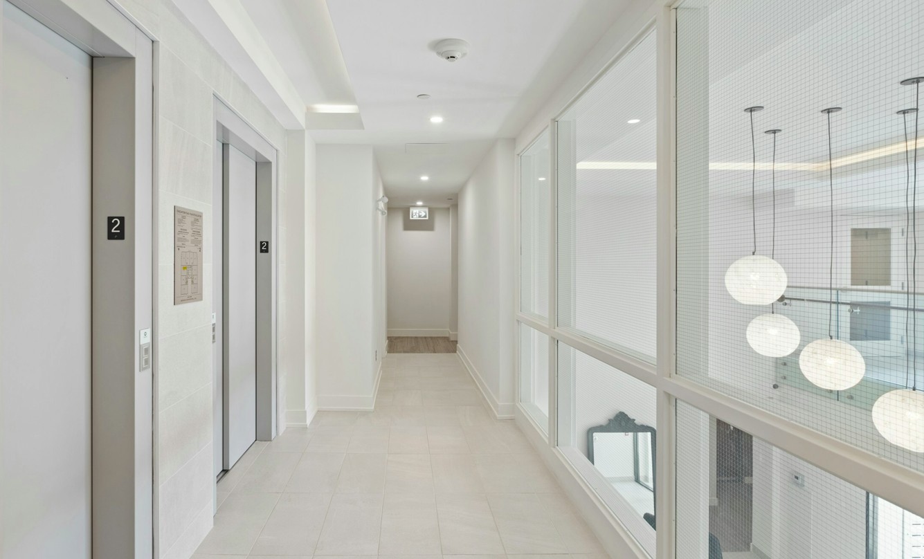 Hallway Bild